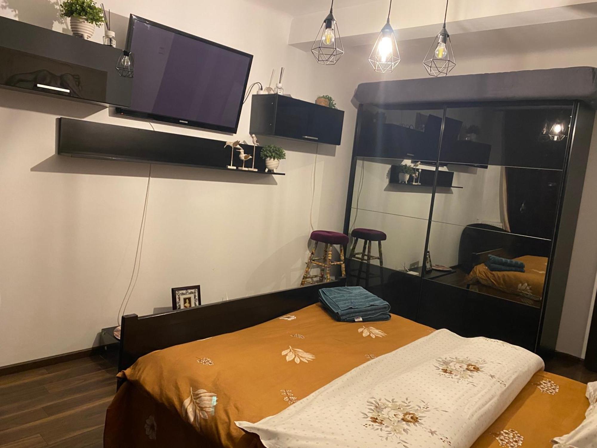 Black&White Studio Ultracentral 克拉奥华 外观 照片